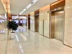 仲益大厦办公室实景图 5