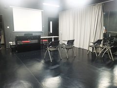 万东科技文创园办公室实景图 3