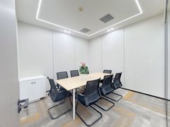 万达广场办公室实景图 6