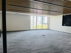佳兆业广场办公室实景图 2