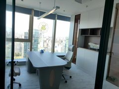 佳兆业广场办公室实景图 3