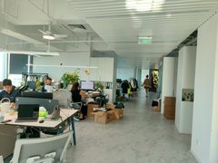 佳兆业广场办公室实景图 6