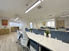 华声国际大厦办公室实景图 4