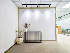嘉盛中心办公室实景图 4