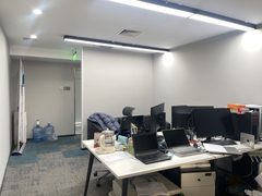 国航大厦办公室实景图 2