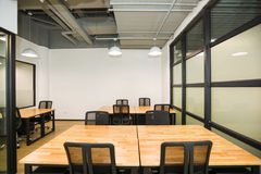 学院8号创新中心办公室实景图 2