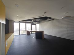 润世中心办公室实景图 4