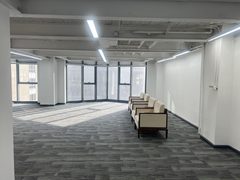 润诚中心办公室实景图 3