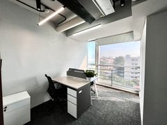紫光发展大厦办公室实景图 6