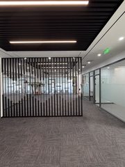 花园里独立门头好房子办公室实景图 5