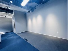 金田影视产业园办公室实景图 6