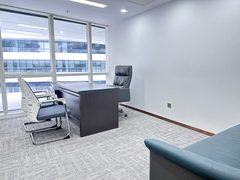 银河SOHO办公室实景图 4
