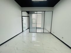 侨商中心办公室实景图 4