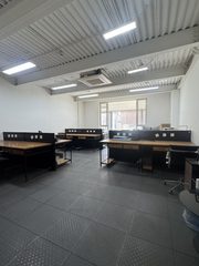 七棵树创意园办公室实景图 5