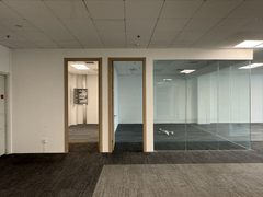 东四环地标，租金低至一杯咖啡价 - 缩略图 11