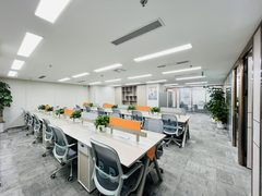 CBD万达广场办公室实景图 2