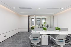 CBD万达广场155平现房 双地铁 带家具 - 缩略图 7