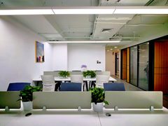 CBD现房万达广场223平双地铁带家具4隔断 - 缩略图 12