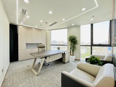 三里屯SOHO办公室实景图 5