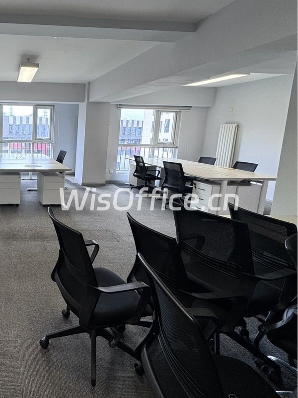 东亿产业园 | 120平创意办公？ - 首图