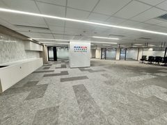 东方广场办公室实景图 3