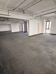 中国铁建广场B座办公室实景图 5