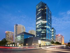 中海广场办公室实景图 2