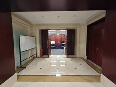 中海广场办公室实景图 6