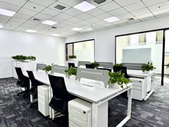 中航技广场办公室实景图 6