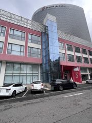 京信大厦办公室实景图 3