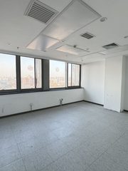 京师科技大厦办公室实景图 6