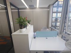 五道口知识塔尖上的办公角落 - 缩略图 5