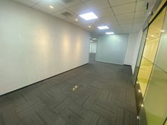 弘源首著大厦办公室实景图 4