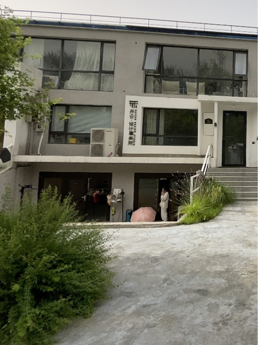 推荐元色空间357平艺术区双层花园