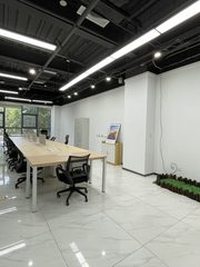元都众创产业园办公室实景图 5