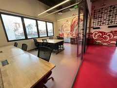 兆维工业园办公室实景图 6