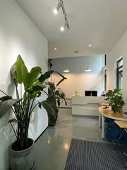 全新装修享大庭院独栋办公室实景图 2