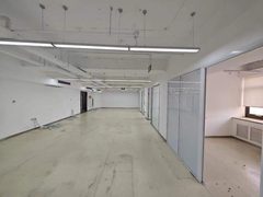 京信大厦办公室实景图 2
