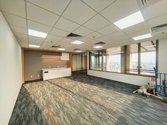 银泰中心办公室实景图 5