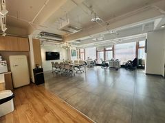 国贸现房 华彬中心144平 双地铁 带隔断 新装修 - 缩略图 3