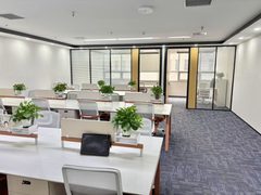 华控大厦办公室实景图 3