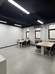双桥文创园办公室实景图 4