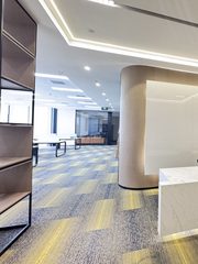 国锐广场办公室实景图 1
