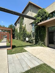 惠通时代广场办公室实景图 5