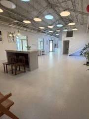 惠通时代广场办公室实景图 1