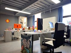 2049文创园560平独栋影视装修带小院 - 缩略图 3