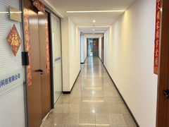 新管庄科技园办公室实景图 3