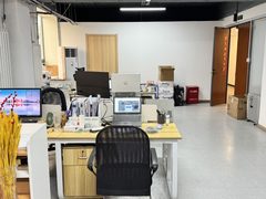 新管庄科技园办公室实景图 4