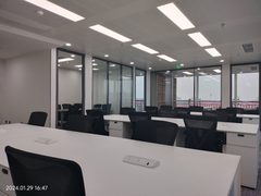 方正国际大厦210平精装工位，地铁3分钟 - 缩略图 4