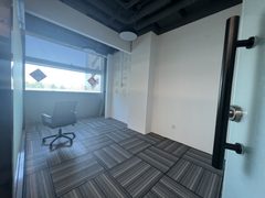 昌发展云集中心办公室实景图 6